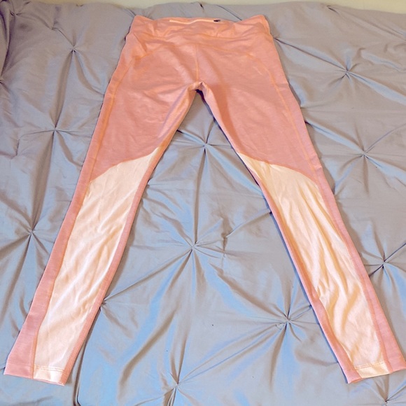 pink nike dry fit medium women’s leggings - Picture 2 of 2